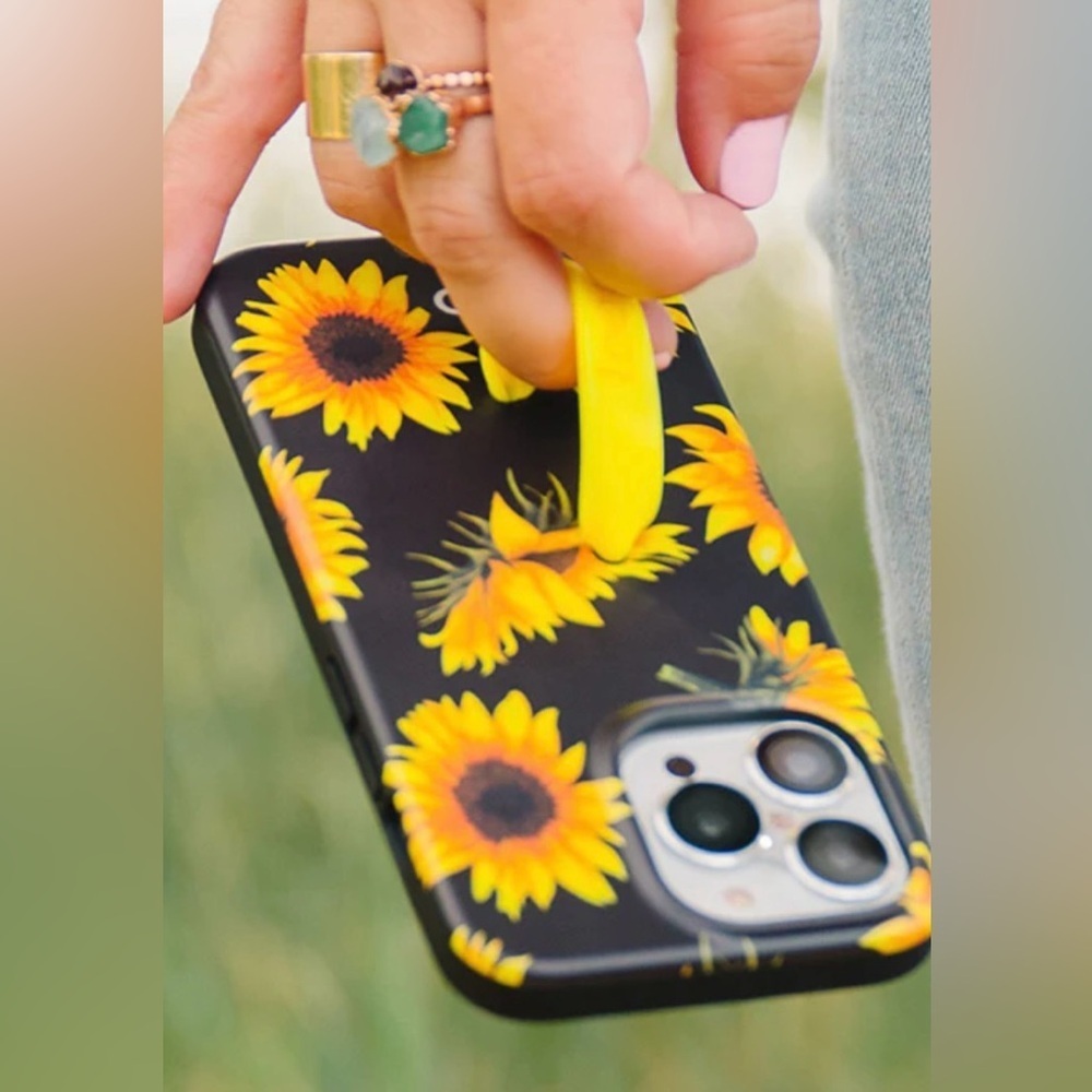 Loopy Case RIGHTY Sunflowers IPhone 11 PRO MAX Black with Sunflower Design - Picture 2 of 2